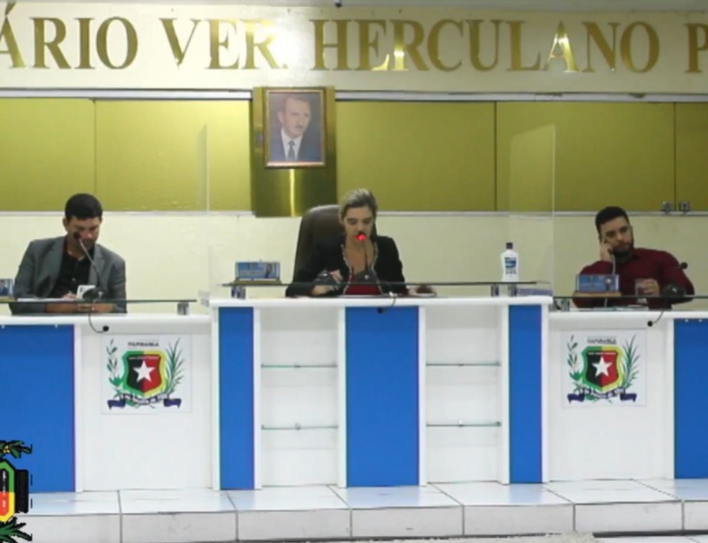 Vereadores participam de mais uma reunião ordinária da Câmara municipal de Itaporanga